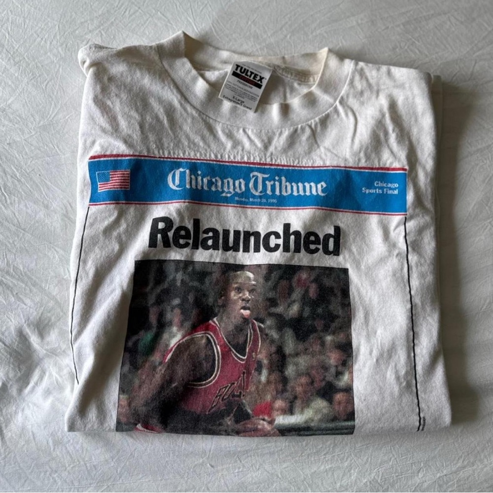 Michael Jordan Chicago Tribune Cover T-shirt